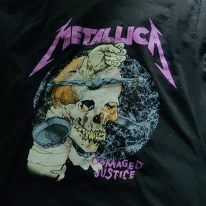 Metallica Graphic Tee